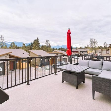 Oasis Getaway, Mins To Lake, King Bed, Dbl Garage Invermere Buitenkant foto